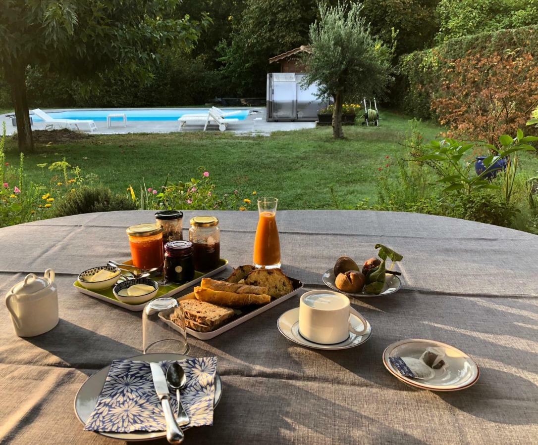 L'Eau Bourde Bed and Breakfast Gradignan Eksteriør billede