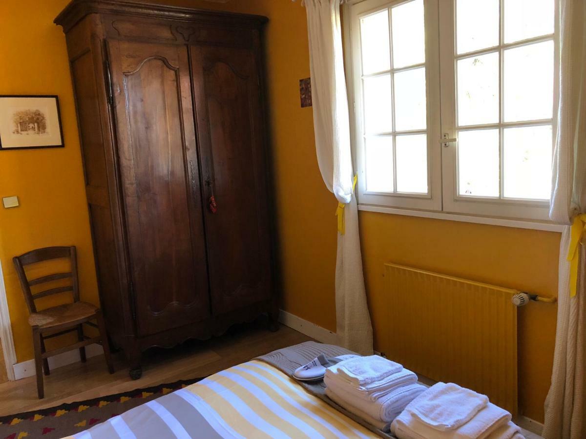L'Eau Bourde Bed and Breakfast Gradignan Eksteriør billede